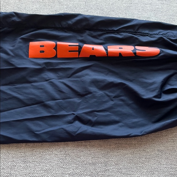 Chicago Bears Navy Blue Windbreaker - Picture 9 of 10